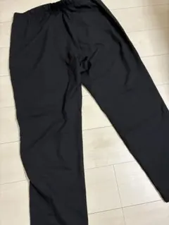 New Balance XL 黒 パンツ