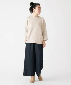 美品 BEARDSLEY フロント刺繍ニット フレンチスリーブ ブラック - メルカリ
