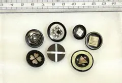 ボタン　ブラック　シェル