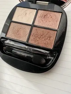 コスメデコルテ スキンシャドウデザインアイパレット 01 ロージーブラウン