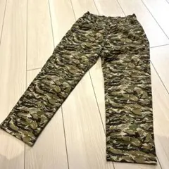 迷彩柄　ズボン　パンツ　140