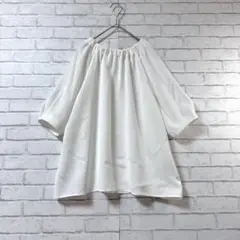 【アルアバイル】バックジップギャザー入りブラウス 2 袖口タック入り