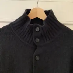 【UNIQLO】ボタンダウンハイネック セーター　L 黒