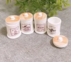 Item thumbnail for item 5bc57e35-b864-4d49-88d4-d05e38441533