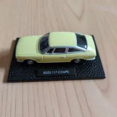 ISUZU 117 COUPE イエロー ミニカー