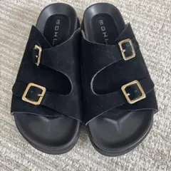 MOHI スエード ダブルベルト サンダル ブラック　　22.5センチのサムネイル