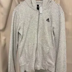 adidas ジップ付きパーカー グレー