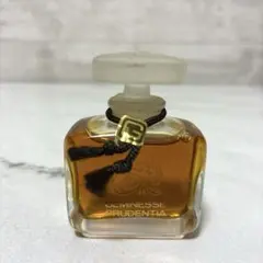 マックスファクター ル ジャルダン オードトワレ 30ml スプレー　残量多 マックスファクター ル ジャルダン オードトワレ 30ml スプレー 残量多