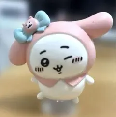 《年内削除》ちいかわ × サンリオ　マイメロ なりきり フィギュア　ガチャ