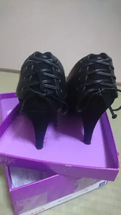 ★美品★Meda黒スエードパンプス