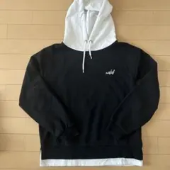 カジュアルパーカー 黒/白 フード付き