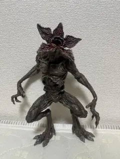 デモゴルゴン フィギュア ストレンジャーシングス