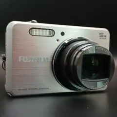 [完動品] FUJIFILM FinePix J560 シルバー 完動品] FUJIFILM FinePix J560 シルバー | Mercari