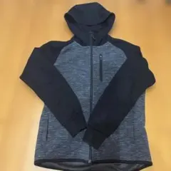 UNIQLO黒×グレーパーカーＳサイズ
