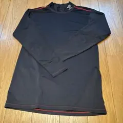 umbro⭐︎黒⭐︎スポーツインナー⭐︎アンダーウェア⭐︎アンブロ⭐︎長袖のサムネイル