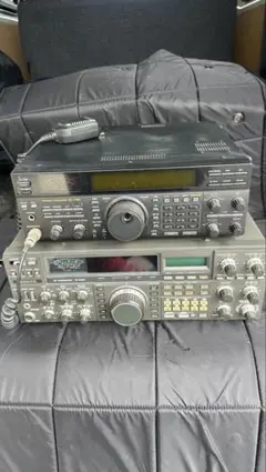 アマチュア無線機 豪華セット（IC-2720D & C5900D） ​ - メルカリ