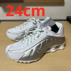 ⭐︎ナイキ ウィメンズ ショックス R4 【¥20,130税込／24㎝ - メルカリ
