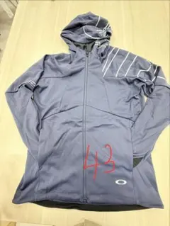 Oakley フード付きネイビー パーカー