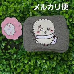 ちいかわふわふわミニポーチ らっこ