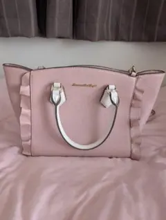 Samantha Vegaピンクバッグ