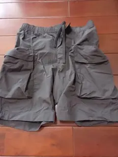 UNIQLO U ユニクロ パラシュートカーゴショーツパンツ　ブラック　M