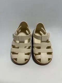 Item thumbnail for item 3d0b49b9-1f6c-460e-bcfb-29a822ed6e8c