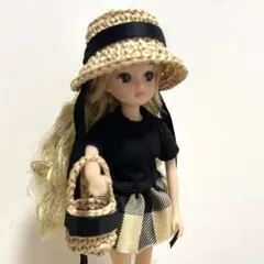ハンドメイド（リカちゃん1）手編み帽子＆ミニバッグ