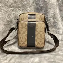 COACH シグネチャー ショルダーバッグのサムネイル