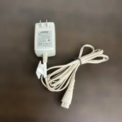 IZUMI 電源アダプタ IRC-13 シェーバー用 充電器のサムネイル