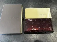 LOUIS VUITTON ヴェルニ ジッピーウォレットのサムネイル