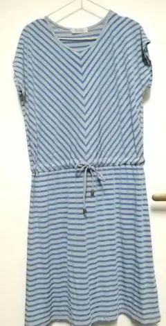 お値下げ！青とグレーのボーダー　フレンチスリーブ　ワンピース