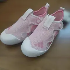 adidasサンダル　マリンシューズ