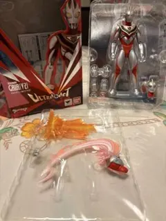 【断捨離】バンダイ ウルトラアクト ウルトラマン ガイア V2のサムネイル