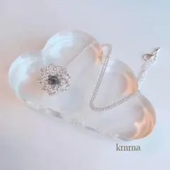 ガラスビーズ＊フラワーデザイン＊ネックレス