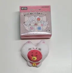 BT21 ぬいぐるみバッジ　tata
