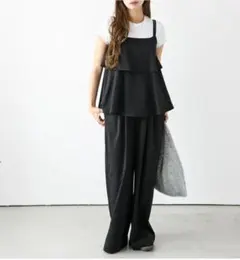 肩ドロストギャザーポンチサロペット ブラック Mサイズ | Mercari