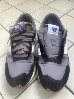 New Balanceスニーカー