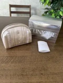 CLINIQUEポーチ