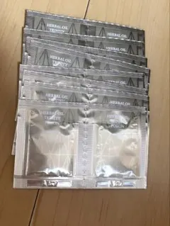 アルビオン　ハーバルオイルトリニティフュージョンサンプル16包