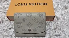 LOUIS VUITTON 二つ折り財布　マヒナ