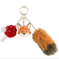 ✨新品未使用✨しまむら ズートピア ニック 立体チャームキーホルダー
