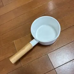 野田琺瑯 クルール ミルクパン 12cm ホワイトのサムネイル