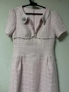 ビジュー付きピンクドレス Mサイズ