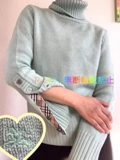 バーバリー　ホースロゴ　隠れノバチェック　銀ボタン　タートルネック