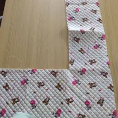くまのがっこう キルティング生地 はぎれ