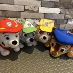 パウ・パトロール ぬいぐるみ 4体セット