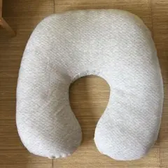 スマホがみやすい包まれまくら 授乳クッションのサムネイル