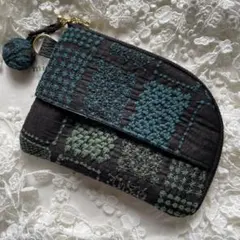 PJC 「窓」L字型ポケットティッシュポーチ　　コスメポーチ　ハンドメイド♪