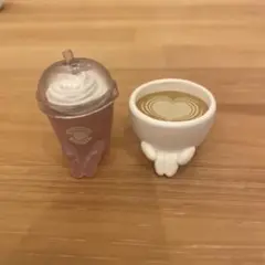 まちぼうけ　カフェの場合　ホットカフェラテ　いちごフラッペ