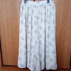 値下げしました!!アースミュージックアンドエコロジー　パンツ